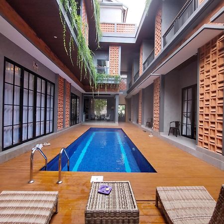 Hotel Mantra House Jimbaran Exterior foto